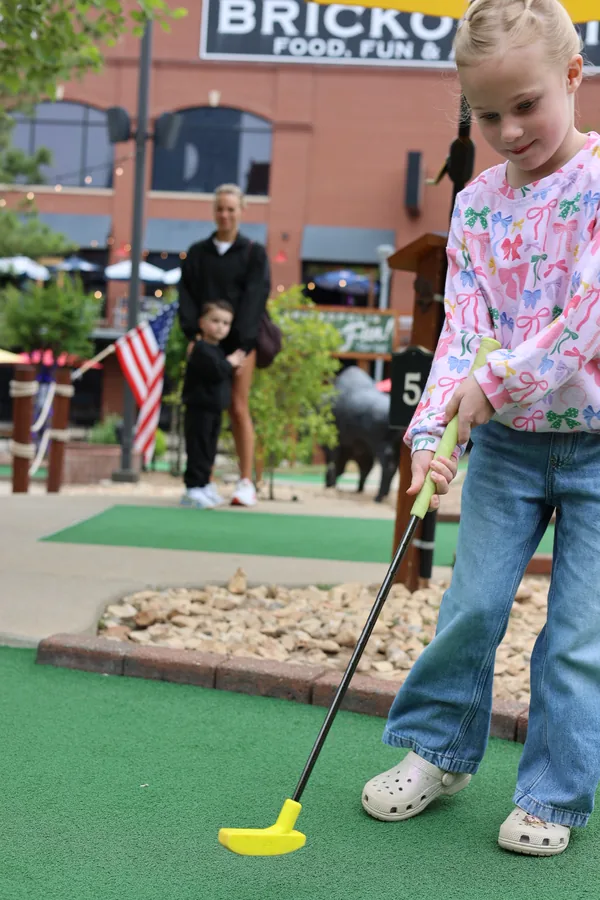 Mini golf on the Brickopolis course